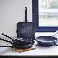 BK Universe Grillpan 26x26 Cm - Inductie - Anti-aanbak - PFAS-vrij 7 BK Universe Grillpan 26x26 Cm - Inductie - Anti-aanbak - PFAS-vrij -Babyproducten 1200x1200 184