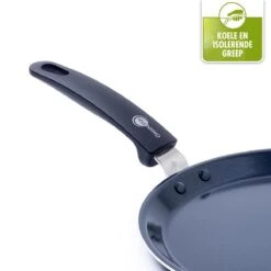 GreenPan Essentials Pannenkoekenpan 24cm - Zwart - Inductie - PFAS-vrij 16 GreenPan Essentials Pannenkoekenpan 24cm - Zwart - Inductie - PFAS-vrij -Babyproducten 1200x1200 237