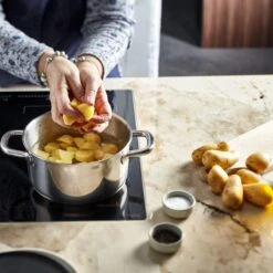 Demeyere Classico 3 Kookpan – Met Deksel – Inductie – RVS – 20 Cm – 3L -Babyproducten 1200x1200 279