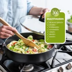 GreenPan Memphis Keramische Koekenpannenset - Ø24 + Ø28 Cm - PFAS-vrij 35 GreenPan Memphis Keramische Koekenpannenset - Ø24 + Ø28 Cm - PFAS-vrij -Babyproducten 1200x1200 322