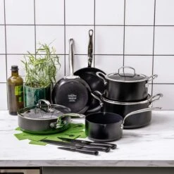 GreenPan Barcelona Infinity Pro Koekenpannenset - 3-delig - Zwart - Inductie - PFAS-vrij 27 GreenPan Barcelona Infinity Pro Koekenpannenset - 3-delig - Zwart - Inductie - PFAS-vrij -Babyproducten 1200x1200 473