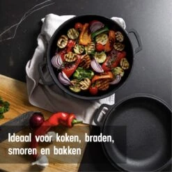 Daumonet Ducasse Gietijzeren Double Use Braadpan - Combi Sudderpan Zwart - 2-in-1 Bak- En Braadpan - PFAS & PFOA Vrij - Rond - Ø 26 Cm - 4,4 Liter - Emaille - Alle Warmtebronnen - Elektrisch - Gas - Halogeen - Inductie - Keramisch 13 Daumonet Ducasse Gietijzeren Double Use Braadpan - Combi Sudderpan Zwart - 2-in-1 Bak- En Braadpan - PFAS & PFOA Vrij - Rond - Ø 26 Cm - 4,4 Liter - Emaille - Alle Warmtebronnen - Elektrisch - Gas - Halogeen - Inductie - Keramisch -Babyproducten 1200x1200 512