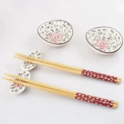 Winkrs | 2 Persoons Japanse Sushi Servies Set (rood) Met Eetstokjes, Kommetjes En Opleggers Voor Stokjes -Babyproducten 1200x1200 623