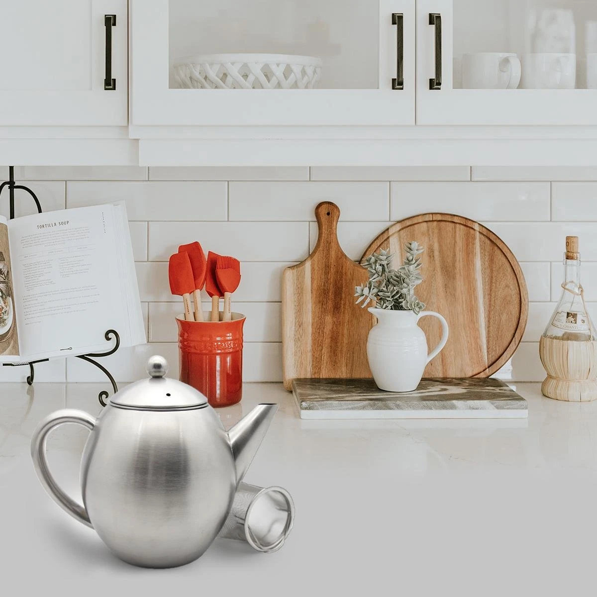 Vaja Valerie - Theepot Met Filter - Dubbelwandig - RVS - 1.2L 7 Vaja Valerie - Theepot Met Filter - Dubbelwandig - RVS - 1.2L - Afbeelding 7