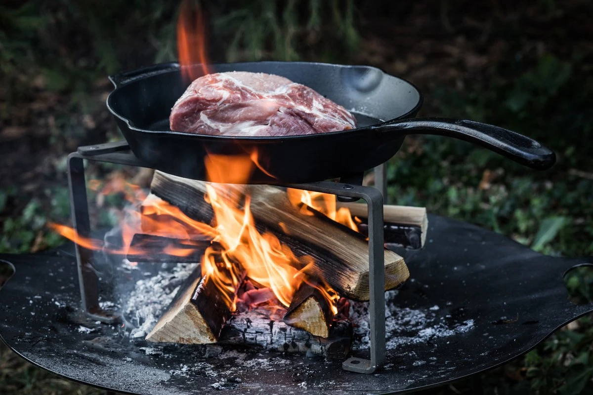 Petromax Skillet - Gietijzer - Koekenpan Met Steel En Handgreep - ø35cm Fp35t 5 Petromax Skillet - Gietijzer - Koekenpan Met Steel En Handgreep - ø35cm Fp35t - Afbeelding 5