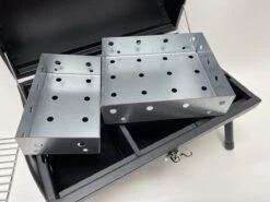 Compacte Draagbare Kolen BBQ Van Wolff BBQ - Handig Voor Op De Camping Op Het Strand Of In Een Park - Smoker Barbecue - Draagbare Lichtgewicht Bbq - Met Thermometer En Lucht Doorvoer. Laat Je Vlees Langzaam Garen. -Babyproducten 1200x899 28