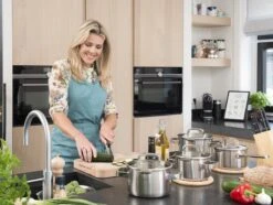 Sola Pannenset Juvia - 4 Delig - Ø 16,16,18,20 Cm - Zilver - RVS - Sandwichbodem -Babyproducten 1200x906