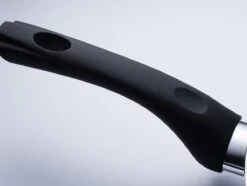 Sola Wokpan Stonehenge - Ø 28 Cm - Zwart/wit - Aluminium - Antiaanbaklaag 9 Sola Wokpan Stonehenge - Ø 28 Cm - Zwart/wit - Aluminium - Antiaanbaklaag -Babyproducten 1200x906 6