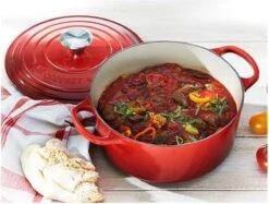 Le Creuset Signature Braadpan - 4,2 L - 24 Cm - Kersenrood -Babyproducten 1200x909 2