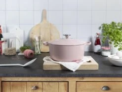 BK Bourgogne Braadpan Ø 24 Cm - Roze - Gietijzer - Inductie 7 BK Bourgogne Braadpan Ø 24 Cm - Roze - Gietijzer - Inductie -Babyproducten 1200x912 1