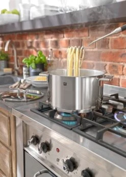 Zwilling Passion - Pannenset - 5-Delig -Babyproducten 853x1200