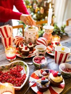 Blond Amsterdam, Specials, Kerst: Mini Mok 0,2L -Babyproducten 908x1200