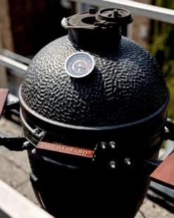 The Bastard Urban Medium - Kamado Barbecue - Kamado BBQ -Babyproducten 960x1200 1